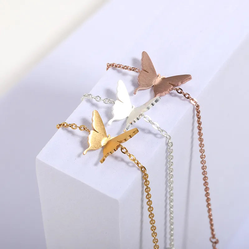 Cute Gold Color Butterfly Charm Bracelet Femme Jewelry Stainless Steel Hand Chain Animal Bracelets For Women Girl Gifts